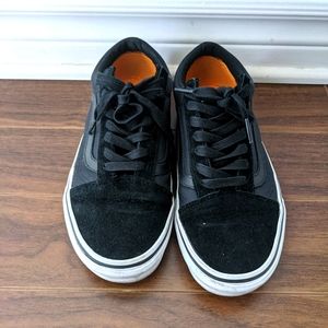 Vans old skool black shoes